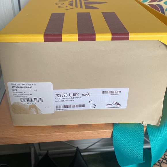 NIB Gucci / Adidas platform slides - Picture 6 of 7